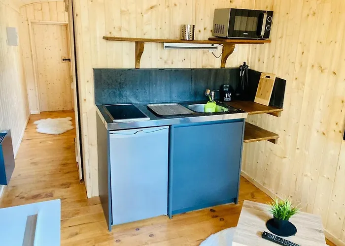 Roulotte Atypique à L'océan